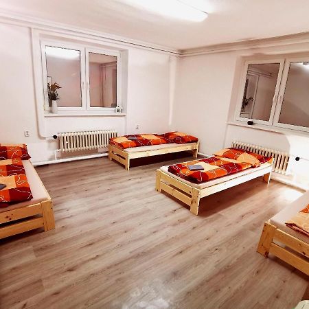 Diamond House Apartment Brezno Bagian luar foto