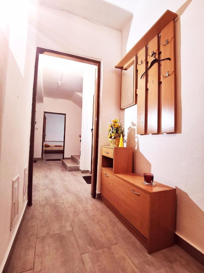 Diamond House Apartment Brezno Bagian luar foto